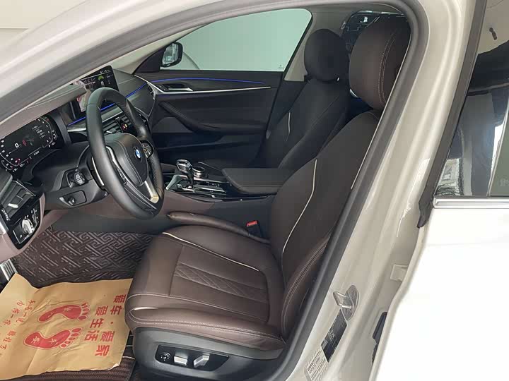 Фото 7 - BMW 5 Series