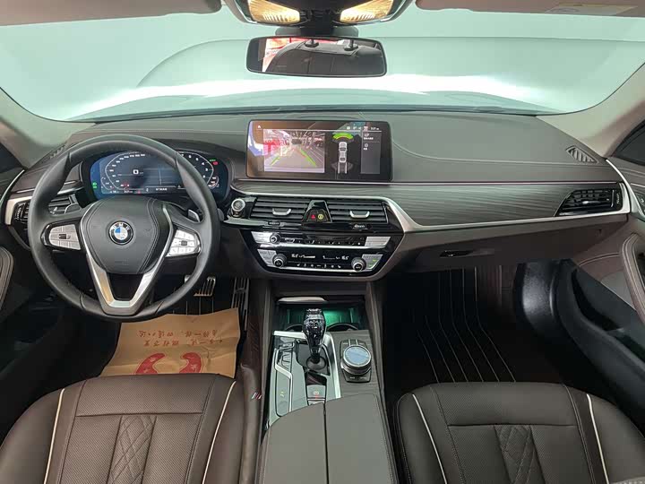 Фото 9 - BMW 5 Series