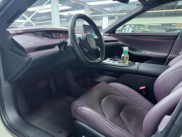 Фото 6 - Xiaomi SU7