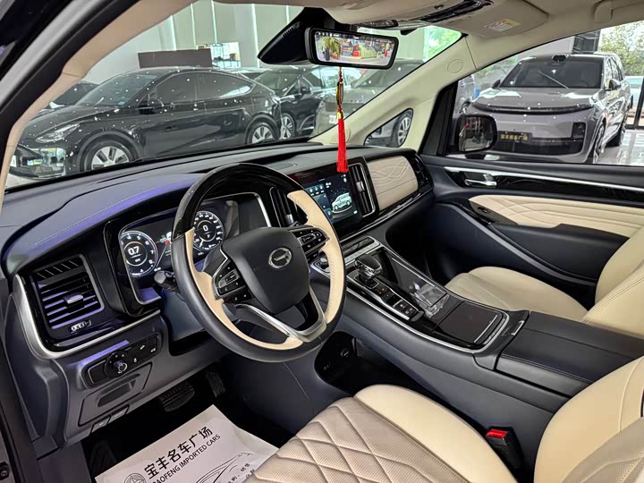 Фото 5 - GAC Trumpchi M8