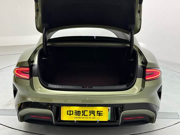 Фото 19 - Xiaomi SU7