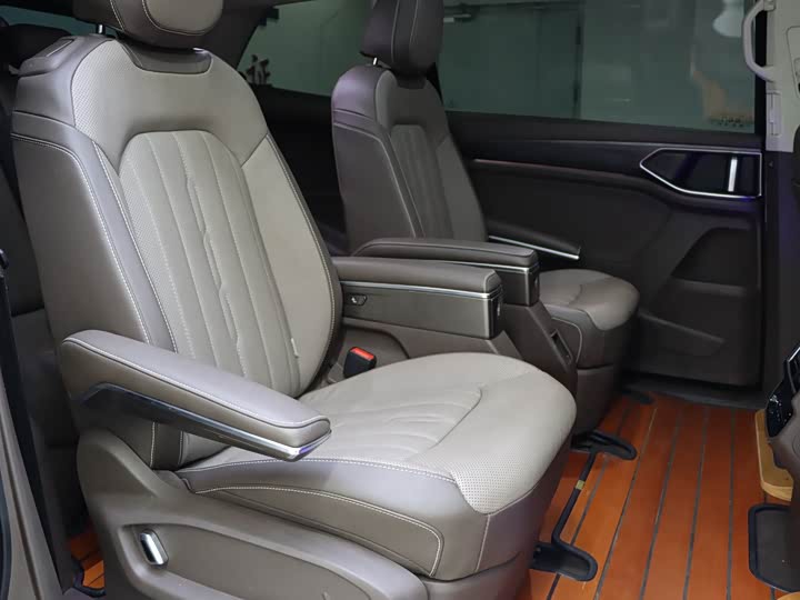 Фото 10 - Volkswagen Viloran