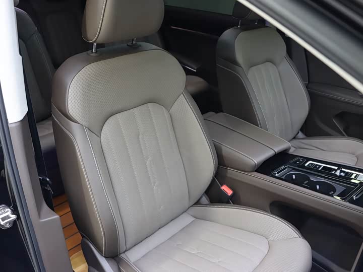 Фото 8 - Volkswagen Viloran