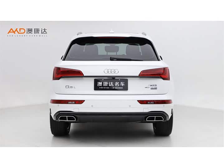 Фото 4 - Audi Q5L