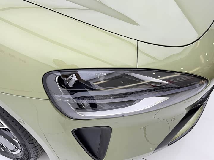 Фото 7 - Xiaomi SU7