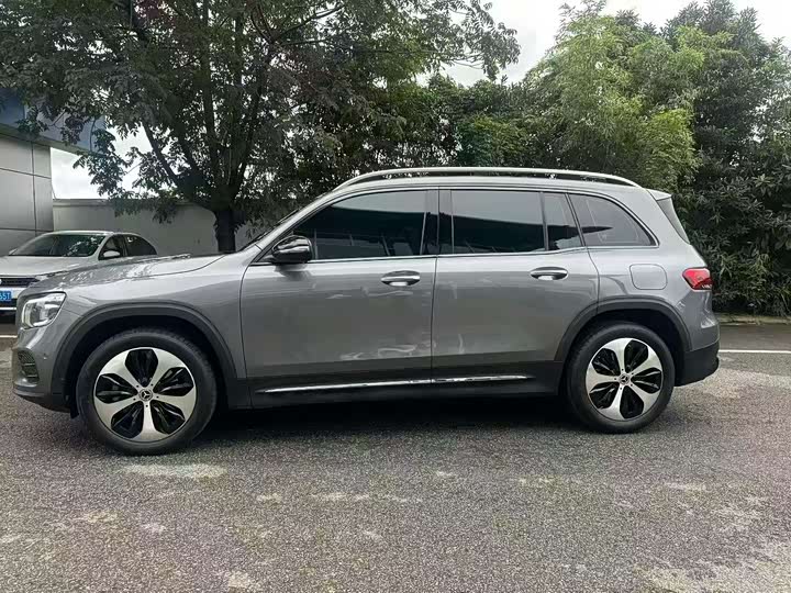 Фото 2 - Mercedes-Benz GLB-Class