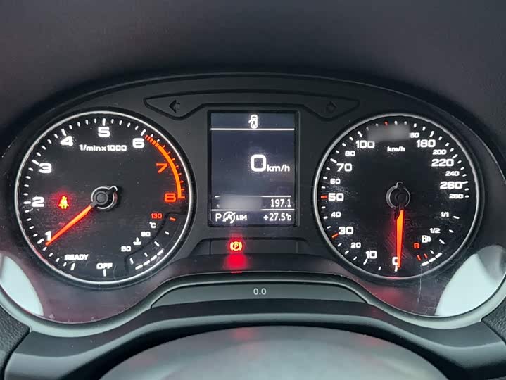 Фото 4 - Audi Q2L