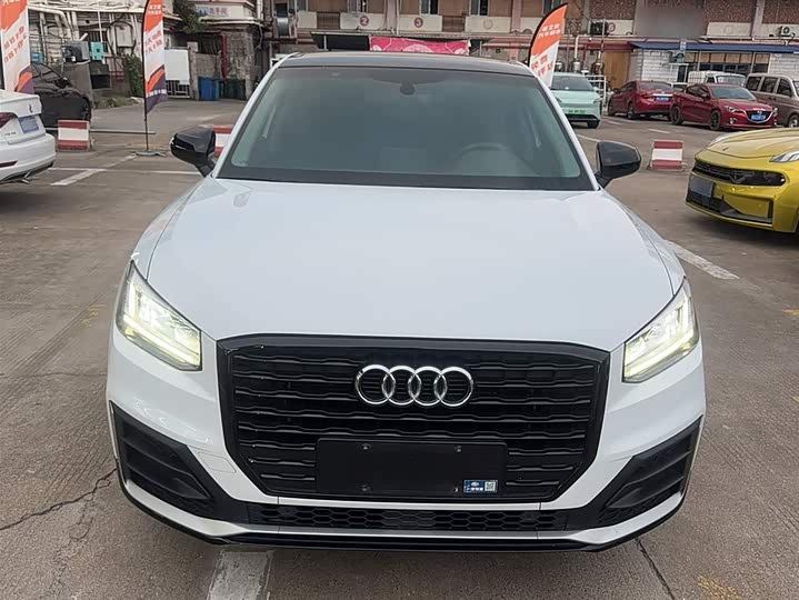 Фото 7 - Audi Q2L