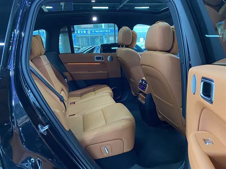 Фото 7 - LiXiang L6