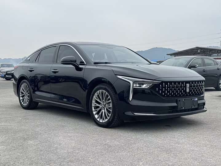 Фото 3 - Bestune B70