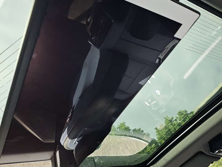 Фото 9 - BMW 5 Series