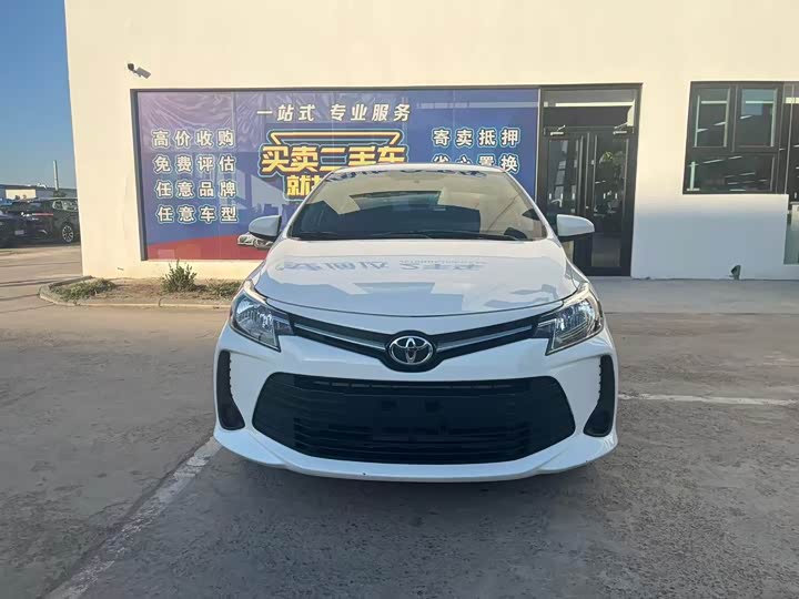 Фото 3 - Toyota Vios