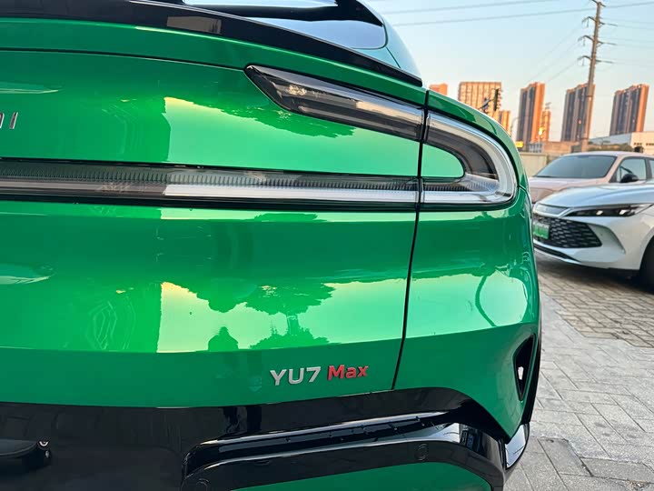 Фото 10 - Xiaomi YU7