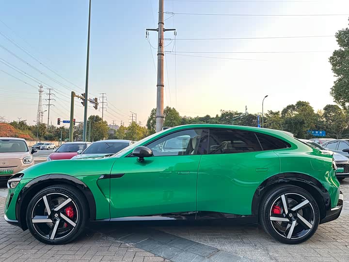 Фото 4 - Xiaomi YU7