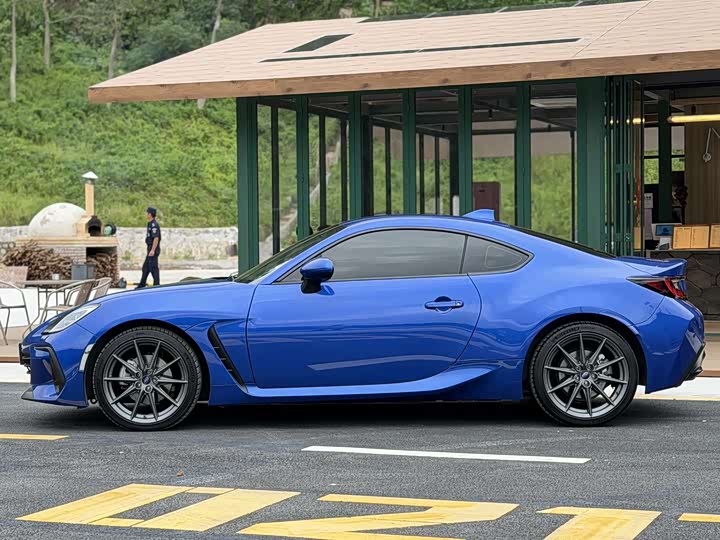 Фото 3 - Subaru BRZ