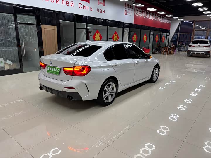 Фото 5 - BMW 1 Series