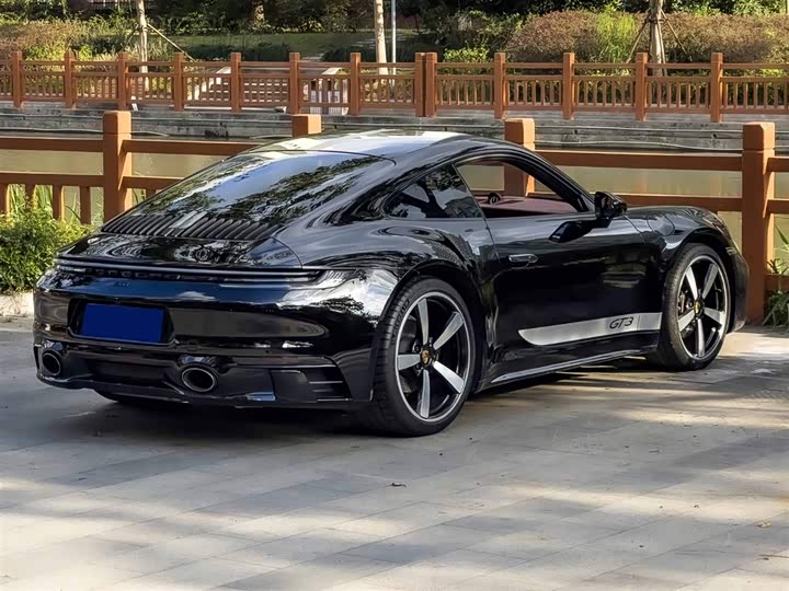 Фото 5 - Porsche 911