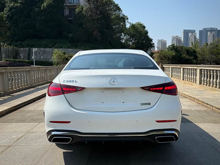 Фото 13 - Mercedes-Benz C-Class