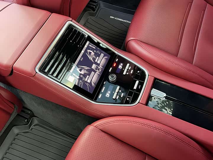 Фото 5 - Porsche Panamera