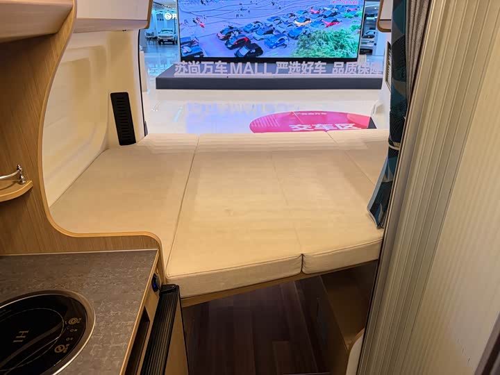 Фото 19 - Ford Transit