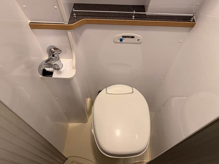 Фото 23 - Ford Transit