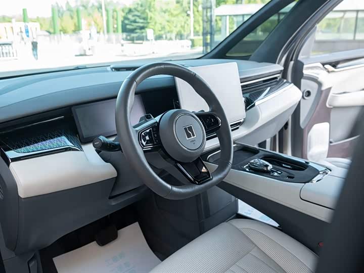 Фото 20 - Zeekr 009