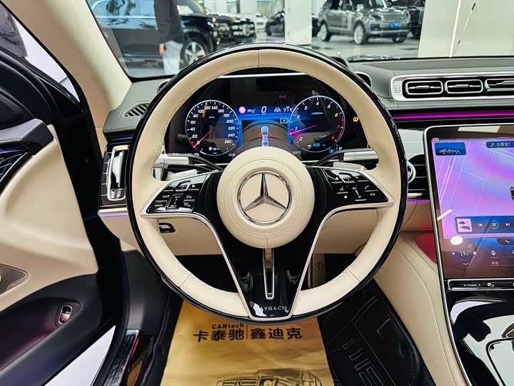 Фото 11 - Mercedes-Benz Maybach S-Class