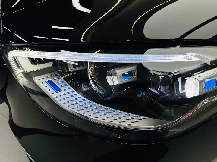 Фото 19 - Mercedes-Benz Maybach S-Class