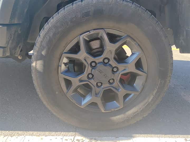 Фото 11 - BAIC Beijing BJ40