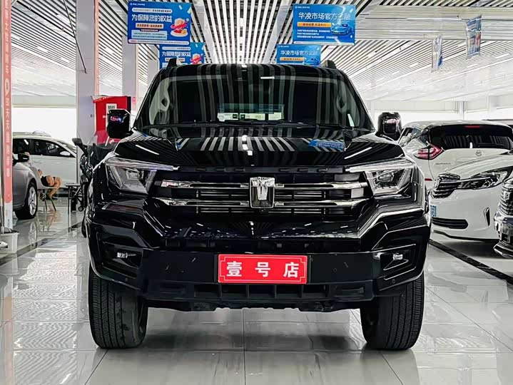 Фото 2 - Tank 400 Hybrid