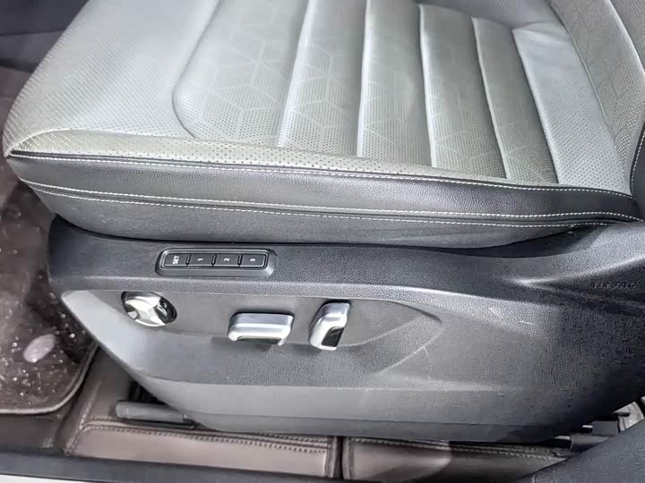 Фото 16 - Volkswagen Talagon