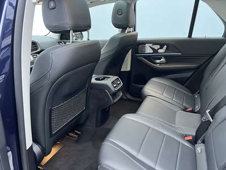 Фото 12 - Mercedes-Benz GLE-Class