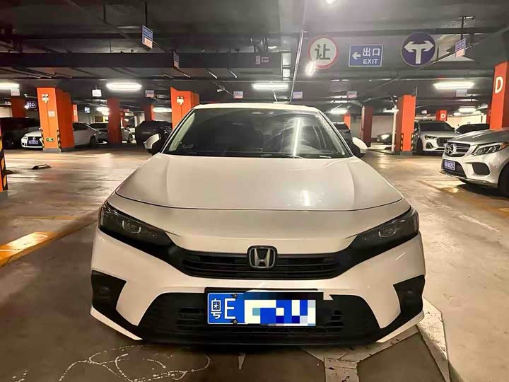 Фото 2 - Honda Civic