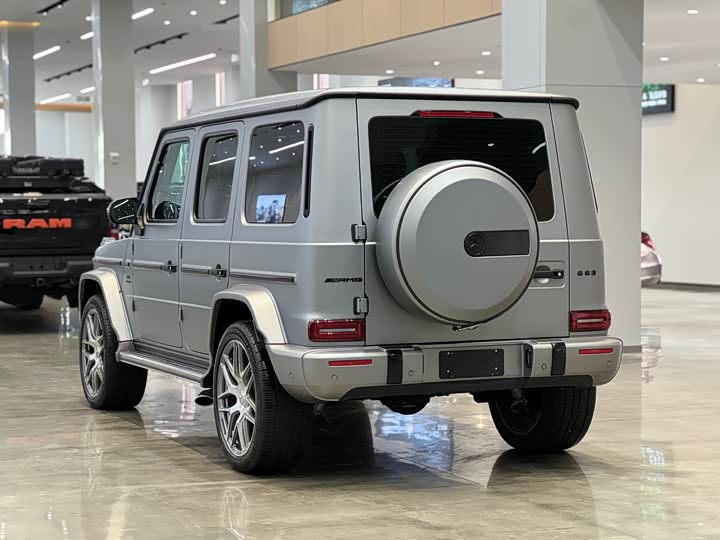 Фото 6 - Mercedes-Benz G-Class AMG