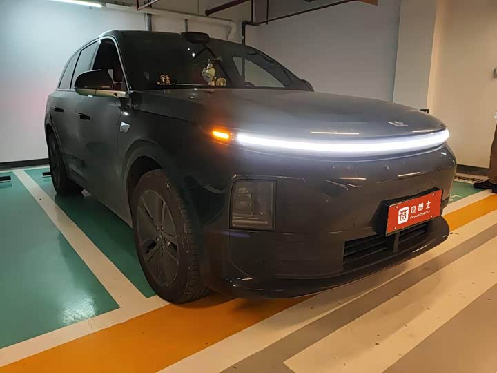 Фото 2 - LiXiang L6