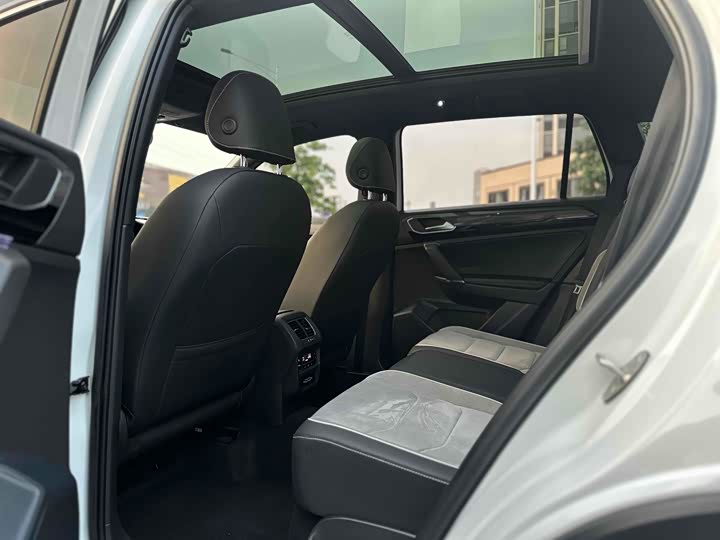 Фото 6 - Volkswagen Tayron