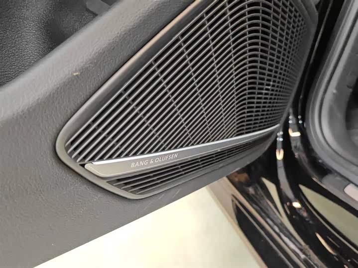 Фото 6 - Audi RS 4