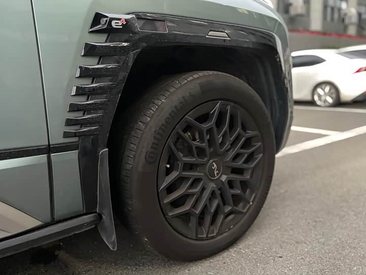 Фото 5 - BYD Yangwang U8