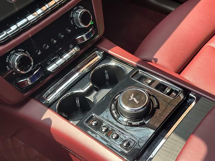 Фото 10 - Rolls-Royce Ghost