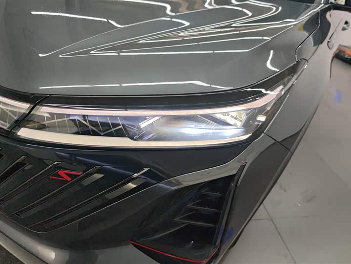 Фото 5 - Changan CS75 Plus