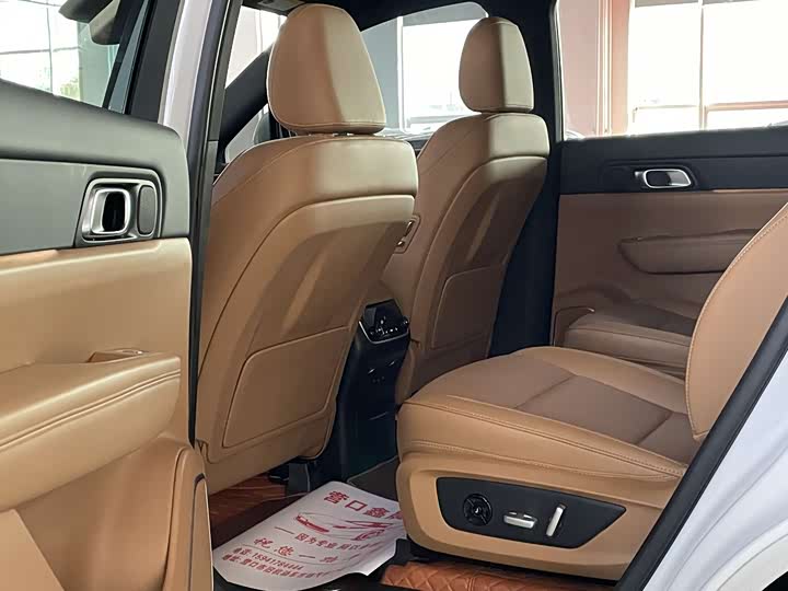 Фото 9 - LiXiang One