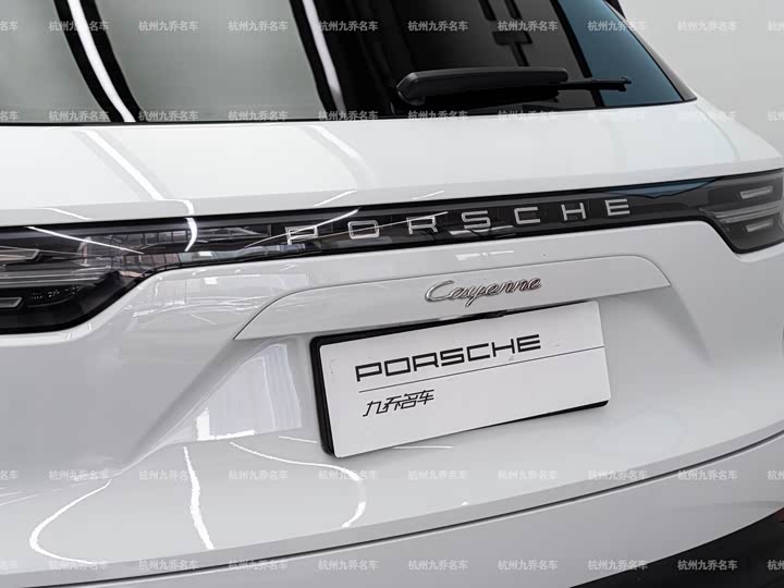 Фото 3 - Porsche Cayenne