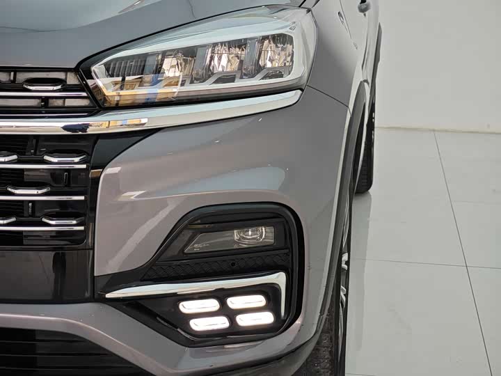 Фото 12 - Chery Tiggo 8