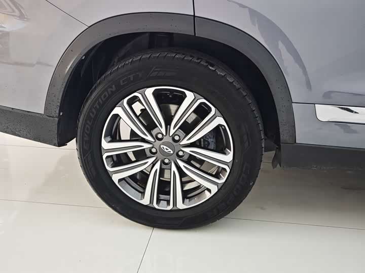 Фото 14 - Chery Tiggo 8