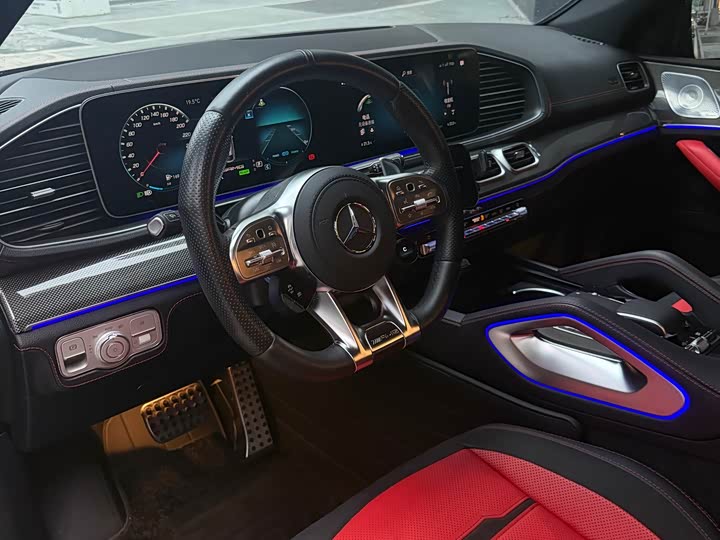 Фото 3 - Mercedes-Benz GLE-Class Coupe AMG