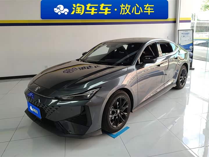 Фото 1 - Changan UNI-V