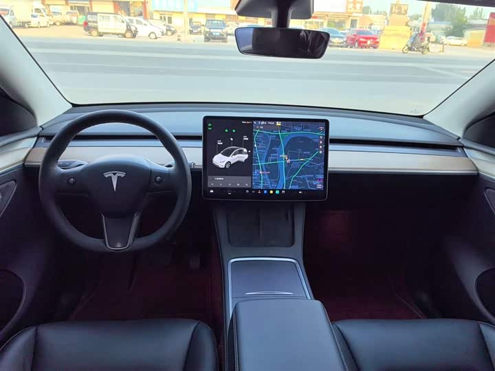 Фото 10 - Tesla Model Y