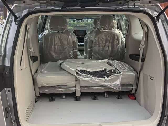 Фото 6 - Buick GL8 ES