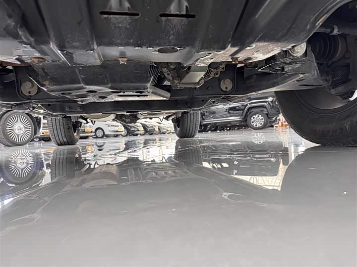 Фото 12 - Tank 300