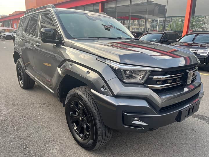 Фото 3 - Tank 400 Hybrid